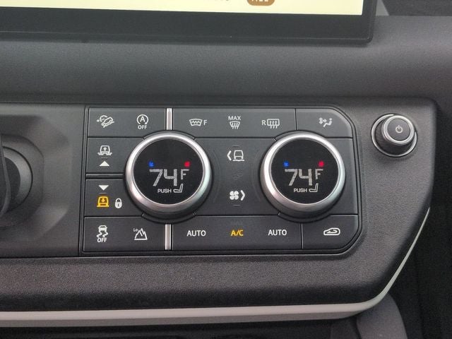 2023 Land Rover Defender 130 SE 4X4