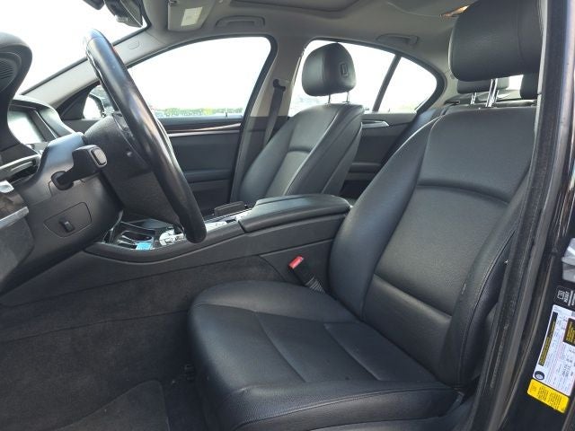 2015 BMW 5 Series 528i