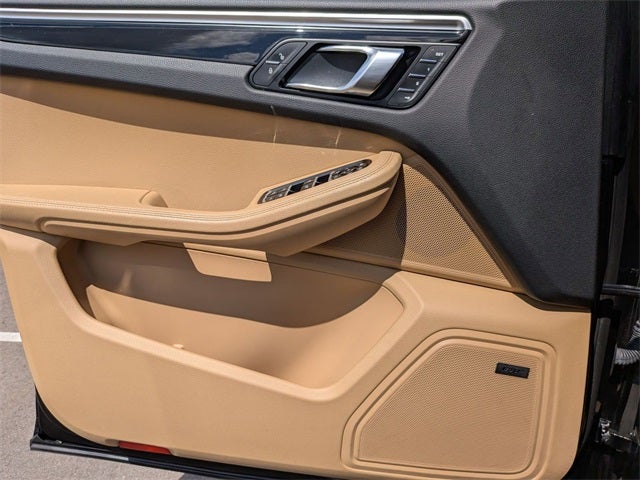 2018 Porsche Macan Sport Edition