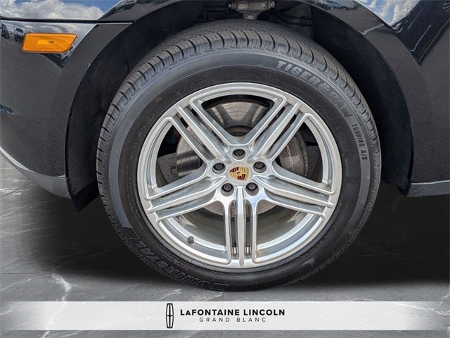 2018 Porsche Macan Sport Edition