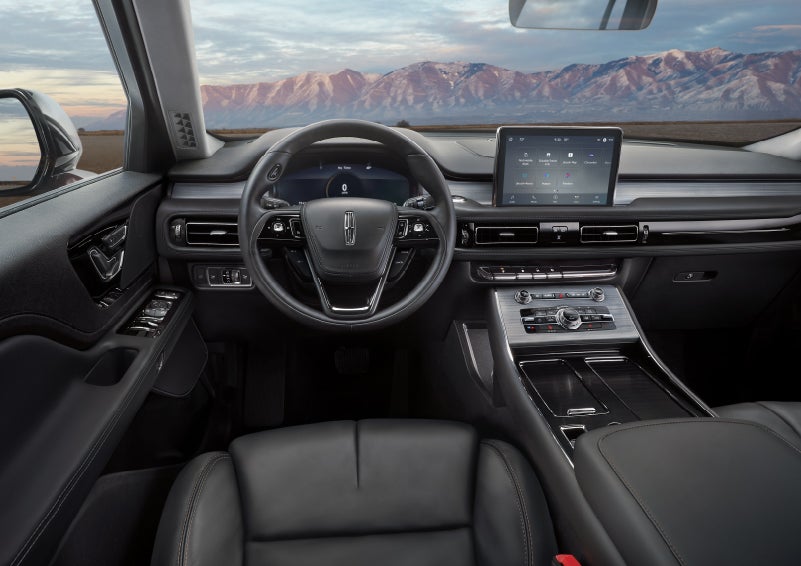 The interior of a Lincoln Aviator® SUV is shown | LaFontaine Lincoln Grand Blanc in Flint MI