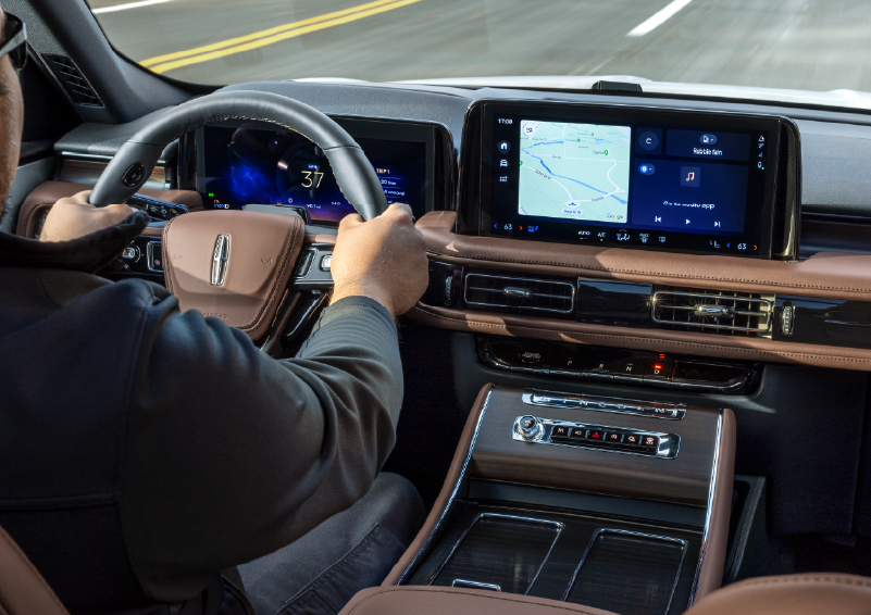 A person is driving a 2025 Lincoln Aviator® SUV from inside the cabin. | LaFontaine Lincoln Grand Blanc in Flint MI