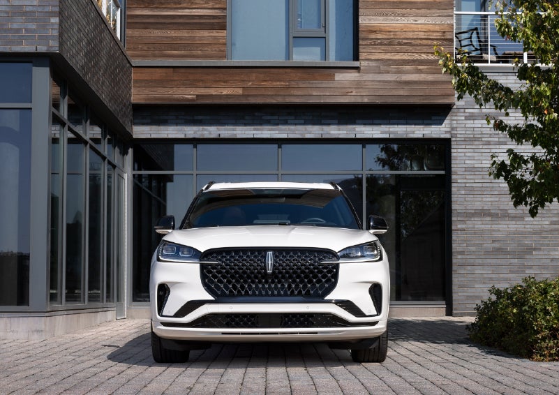 The front of a 2026 Lincoln Aviator® SUV is shown. | LaFontaine Lincoln Grand Blanc in Flint MI
