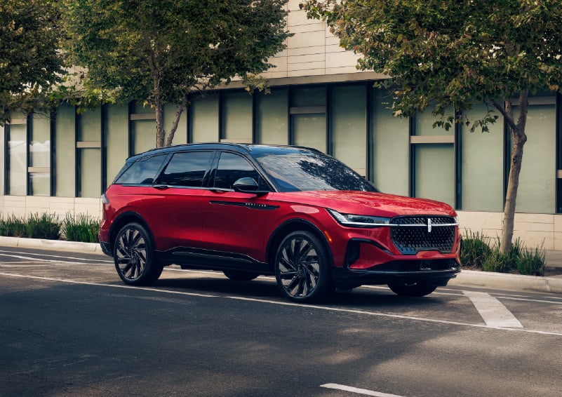 2026 Lincoln Nautilus® SUV with the available Jet Appearance Package and Hybrid transmission. | LaFontaine Lincoln Grand Blanc in Flint MI