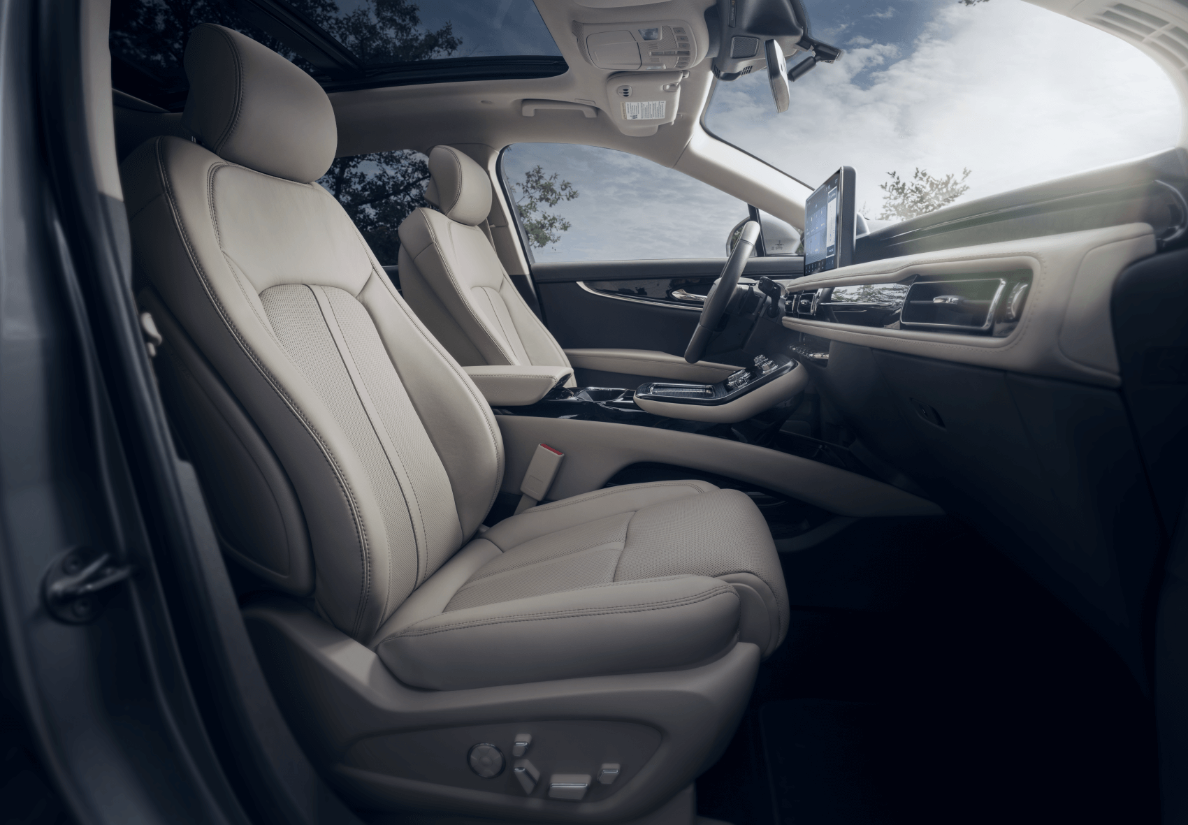 2022 Lincoln Nautilus Interior Seating