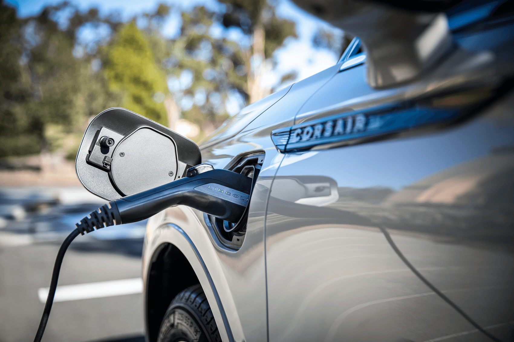 Lincoln Corsair Hybrid