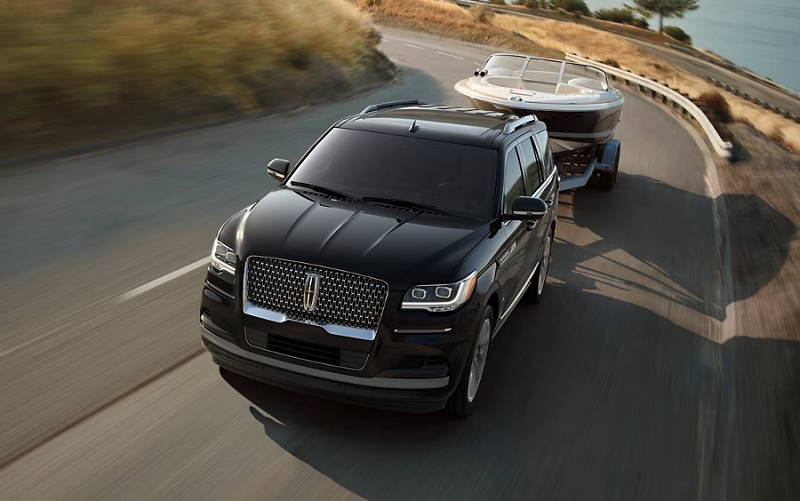 Explore Lincoln Models near Grand Ledge MI