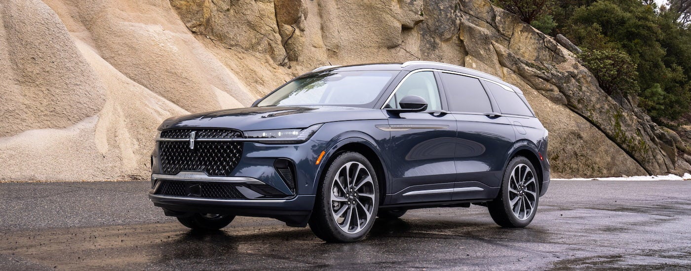 A blue 2025 Lincoln Nautilus from the side after leaving a Lincoln dealer near Davidson.