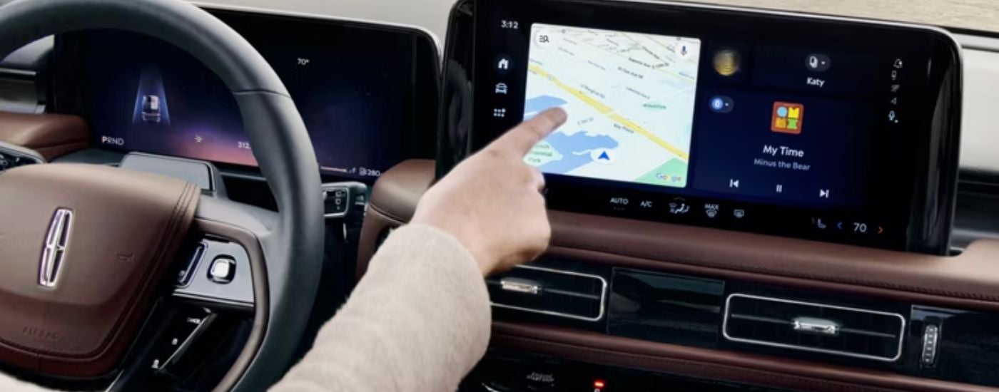 2026 Lincoln Aviator infotainment display with navigation.